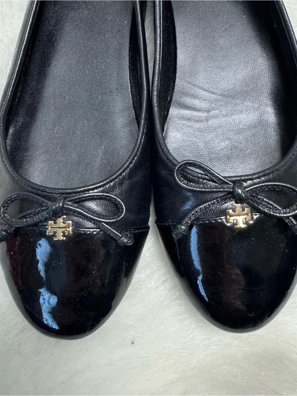 Tory Burch Patent Leather Cap Toe Bow Ballet Flats in Perfect Black 7.5